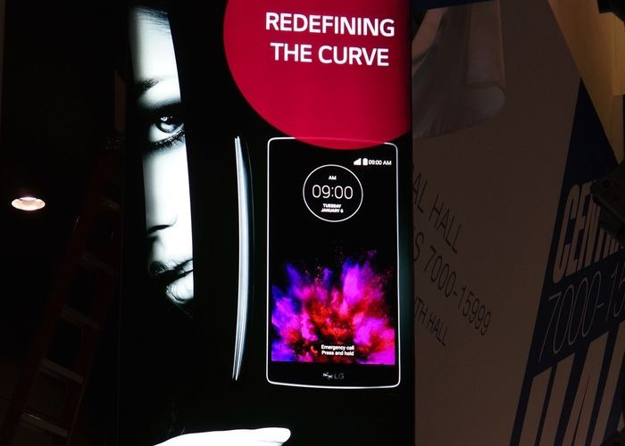 LG G Flex 2 aparece en carteles para el CES 2015