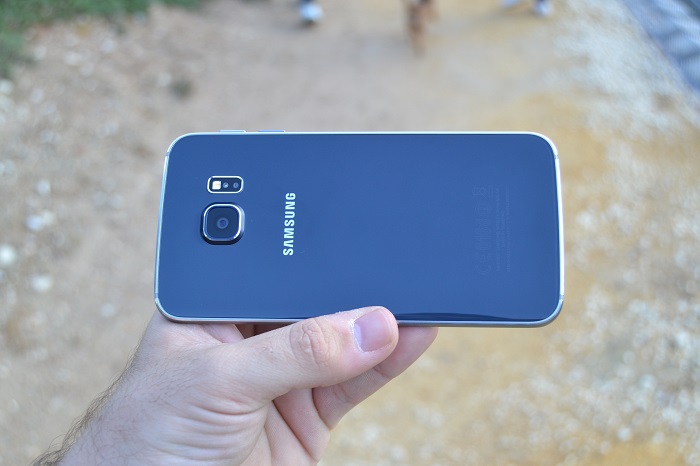 Samsung Galayx S6 Edge trasera