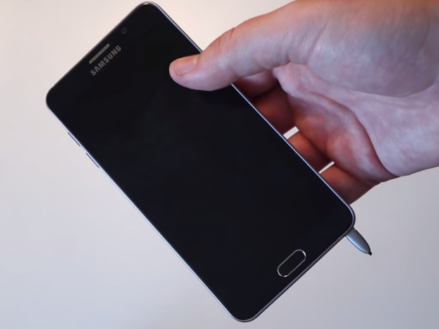 Galaxy Note 5 tiene un fallo en su diseño