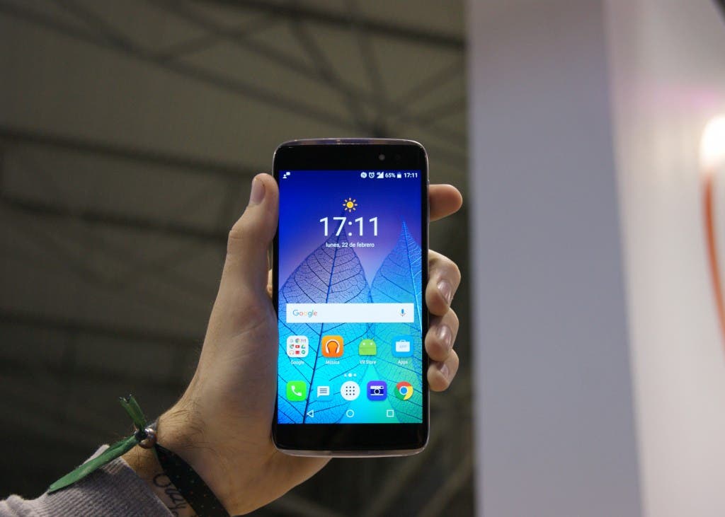 Alcatel OneTouch Idol 4 e Idol 4S, toma de contacto