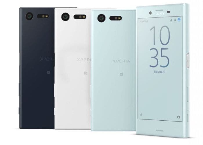 Sony baja el precio del X Compact el día de su salida