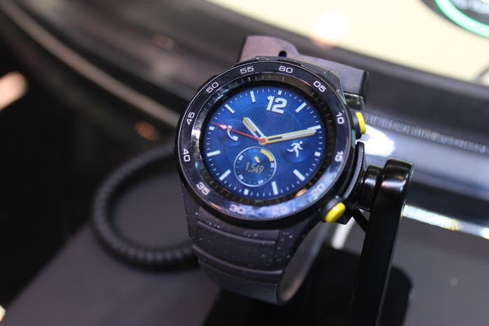 LG Watch Sport VS Huawei Watch 2, la pelea por el reloj definitivo