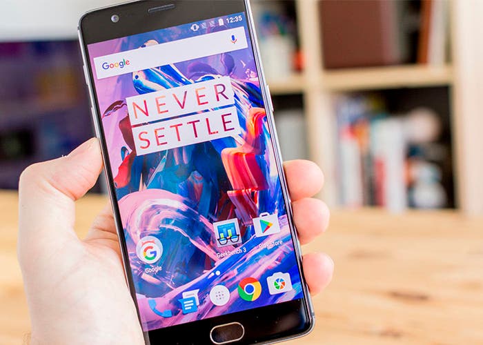 Cómo aumentar la batería del OnePlus 3 y de un gama alta con esta App