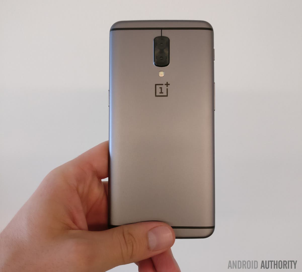 oneplus 5 trasera