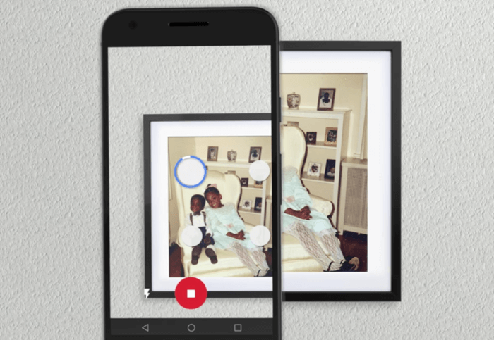 Cómo escanear fotografías en papel con nuestro móvil gracias a Google FotoScan