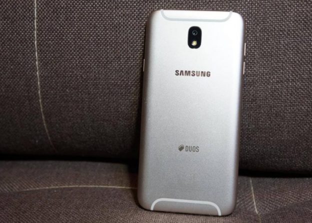 Hazte con el Samsung Galaxy J7 2017 por menos de 190 euros en Amazon