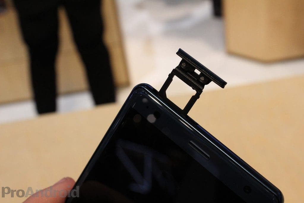 La tarjeta SIM de mi móvil no funciona, ¿qué puedo hacer?