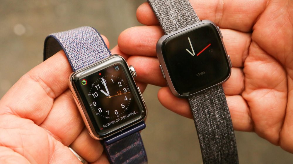 Fitbit versa vs Apple Watch