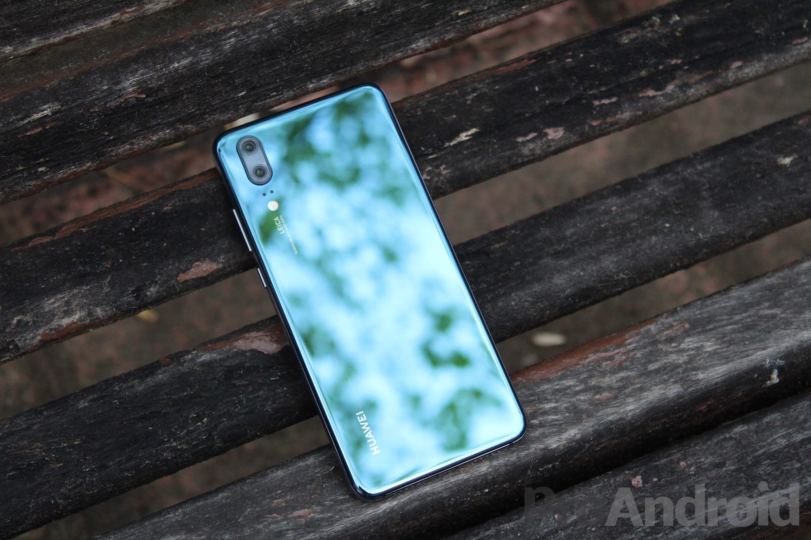 Parte trasera del Huawei P20