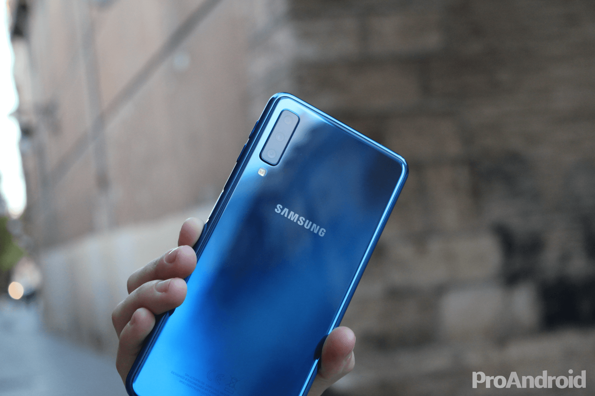 Samsung Galaxy A7 2018 trasera