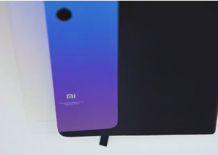 ¡El Xiaomi Mi 8 Lite tiene un degradado que en realidad es transparente!