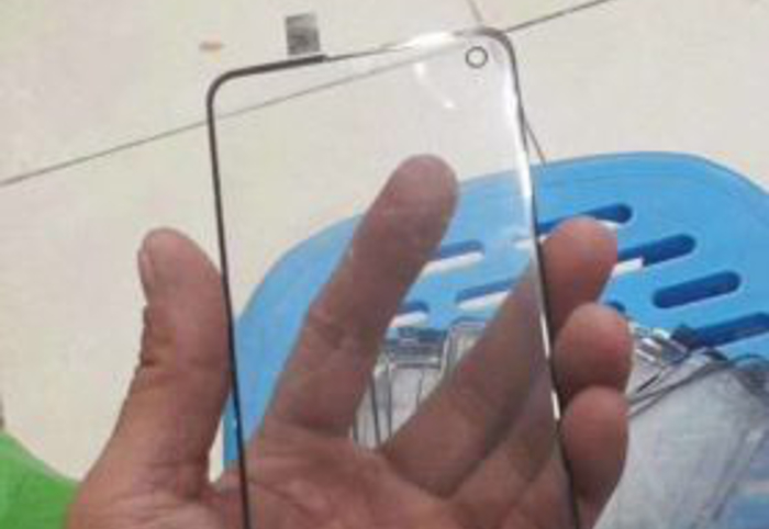 El agujero del Samsung Galaxy S10 será más pequeño que el del Galaxy A8s