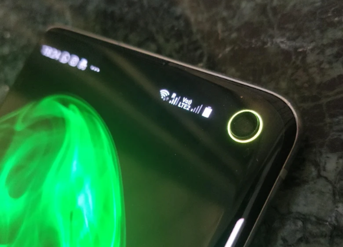 Cómo tener un anillo indicador de la batería en los Samsung Galaxy S10