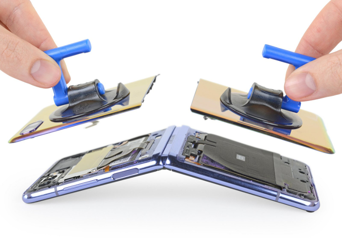 Desmontaje del Samsung Galaxy Z Flip: más fácil de reparar que el Motorola RAZR