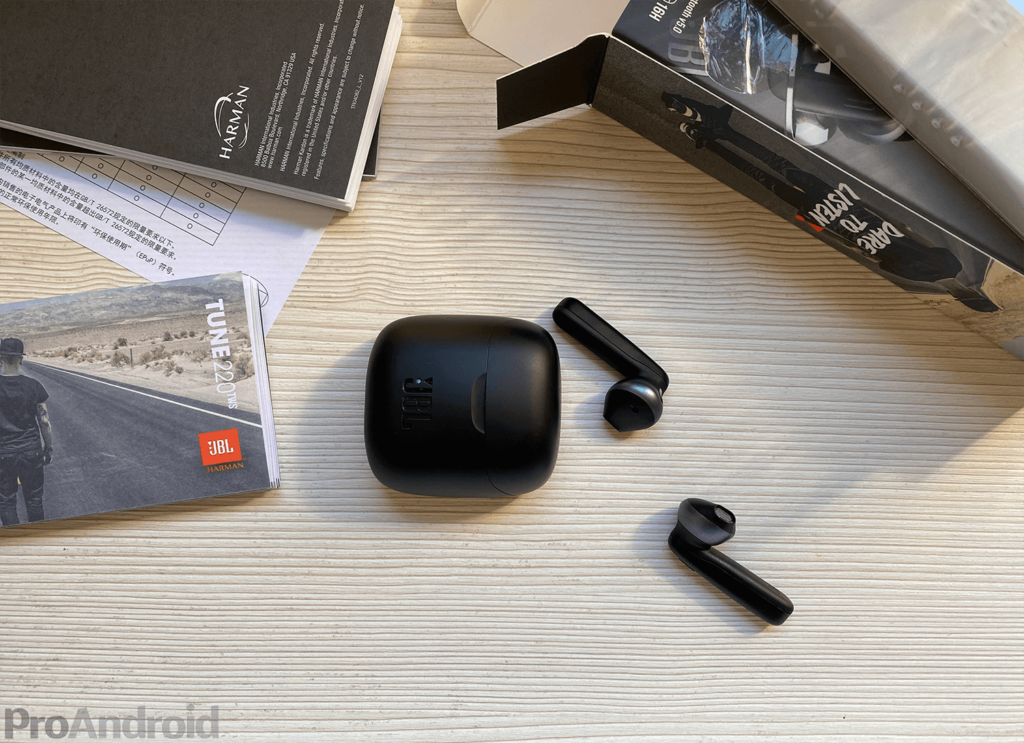 Análisis de los JBL Tune 220 TWS, una opción más en el mercado de auriculares inalámbricos