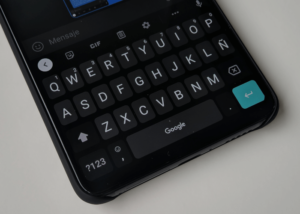 Gboard se actualiza y elimina la búsqueda de Google de tu teclado