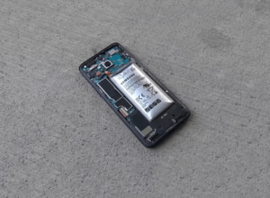 ¿Tu móvil puede explotar? Riesgos, causas y consecuencias