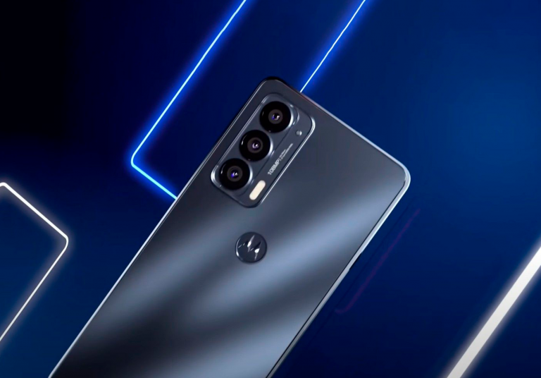 Así es la nueva bestia de Motorola: Snapdragon 8 Gen 1, 144 Hz y 16 GB de RAM