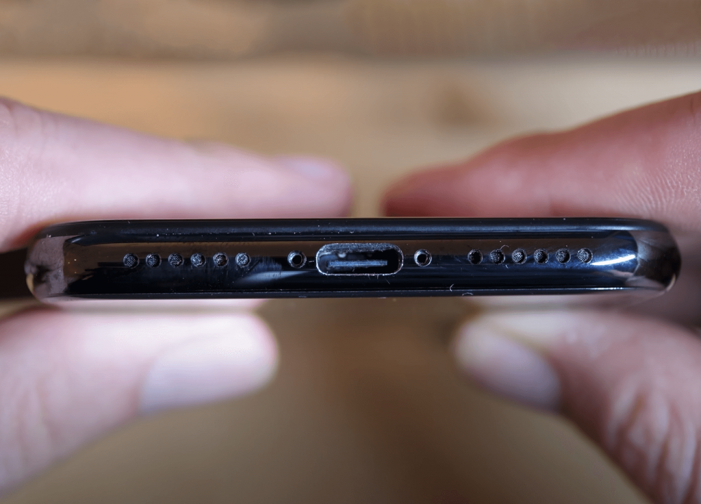 Sí, Apple va a cambiar el puerto de los iPhone: de lightning a USB C