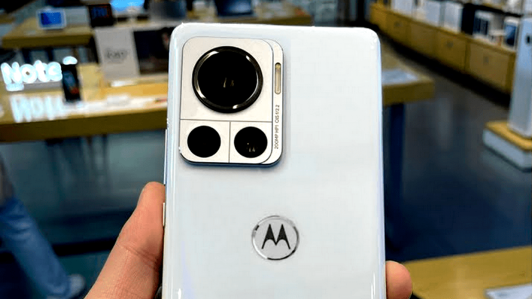 ¿Este es el próximo rey de la gama alta? Motorola Edge 30 Ultra filtrado al detalle