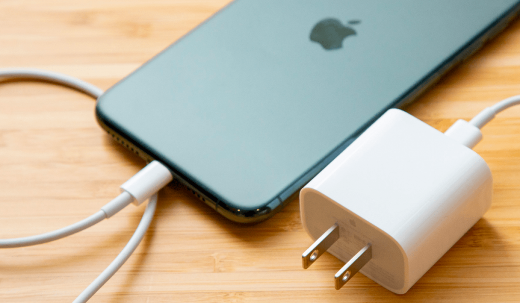 Los iPhone 14 volverán a tener una carga «rápida» irrisoria, comparable a un Android de 200 euros