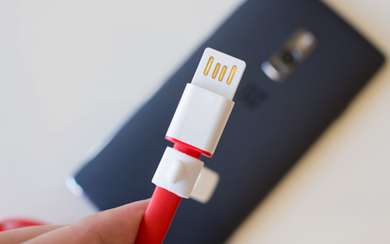 Apple siendo Apple: volverá a hacer el ridículo con los iPhone 15 y iPhone 15 Plus