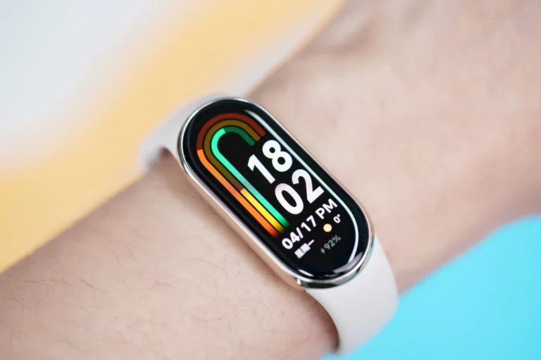 Xiaomi extiende el 11 del 11 con 3 chollos: un móvil muy barato, Band 8 y Band 8 Active