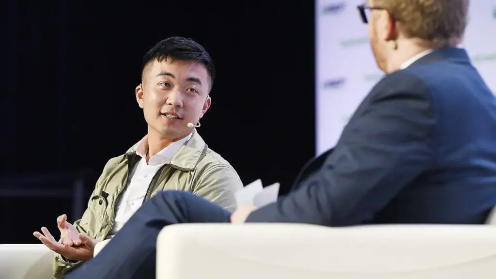 Nothing está creando un Sistema Operativo desde cero: móviles y gadgets con IA en 2026