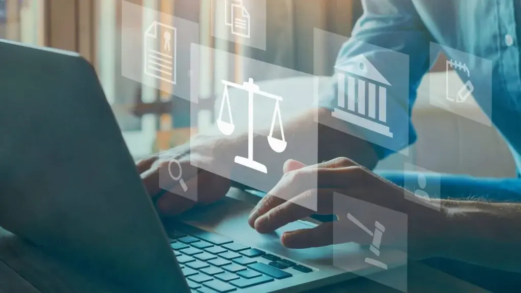 Obligaciones clave para las empresas en 2025: fichaje digital y Ley Antifraude 11/2021