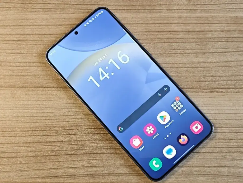 Galaxy S25 Plus se ha encendido de forma inesperada, te contamos lo que se sabe