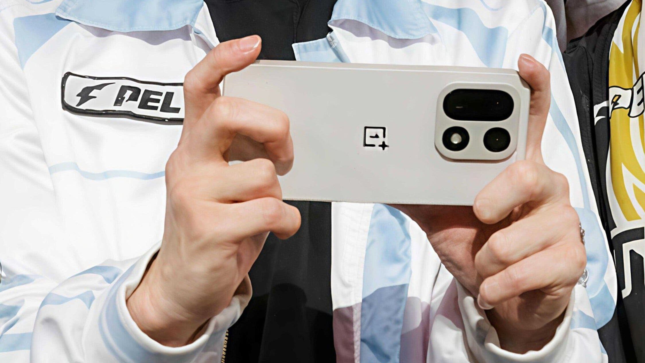 Parece que el lanzamiento del OnePlus 15 con el Snapdragon 8 Elite Gen 5 llegará de forma global