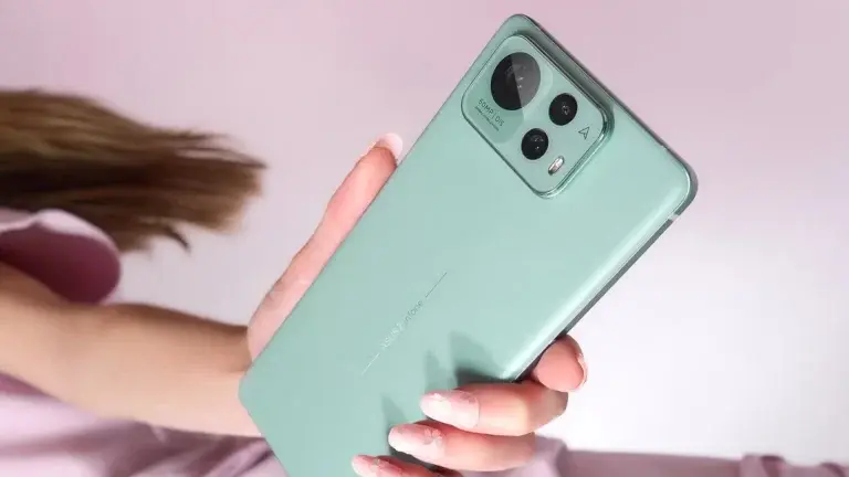 ASUS despliega Android 16 para el ROG Phone 9 y Zenfone 12 Ultra: todo lo que sabemos