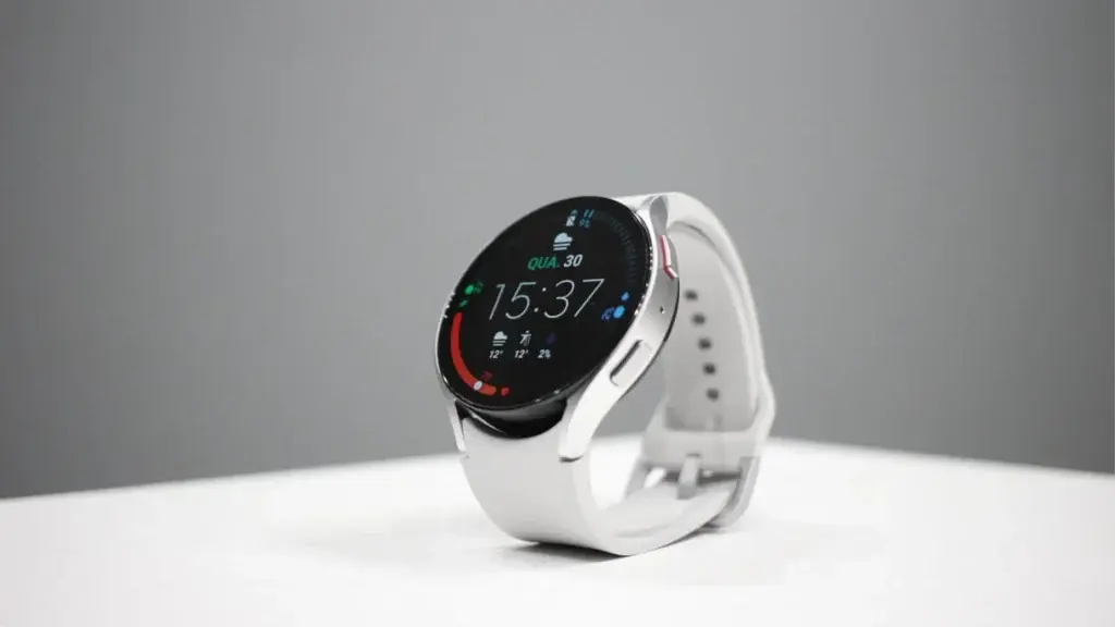 One UI 8 Watch ya está llegando al Galaxy Watch 6: así se renueva la interfaz