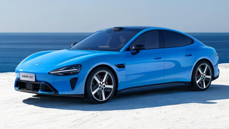 Xiaomi mejora su coche SU7: 900 km de autonomía, carga ultrarrápida y más