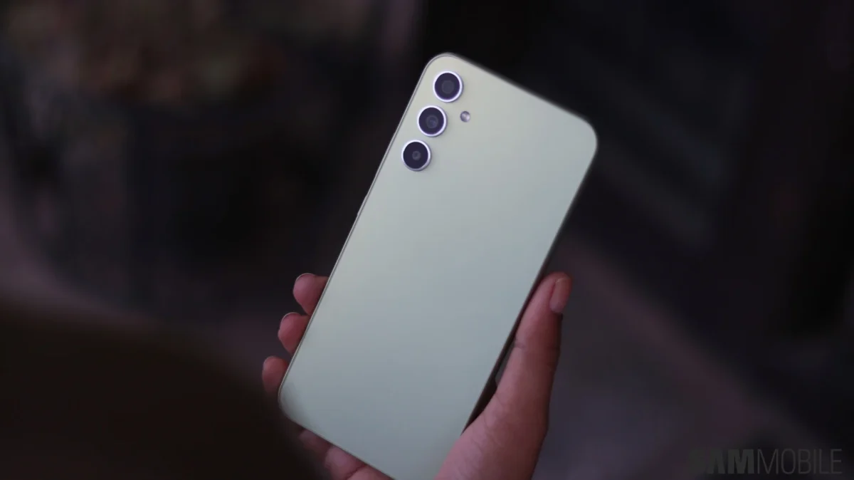 El Galaxy A34 entre los móviles que están recibiendo One UI 8.5