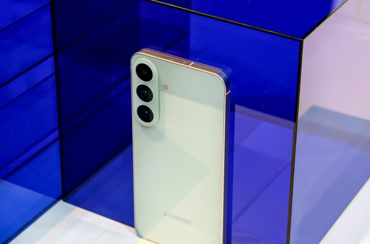 Samsung Galaxy S26 FE te comentamos los detalles